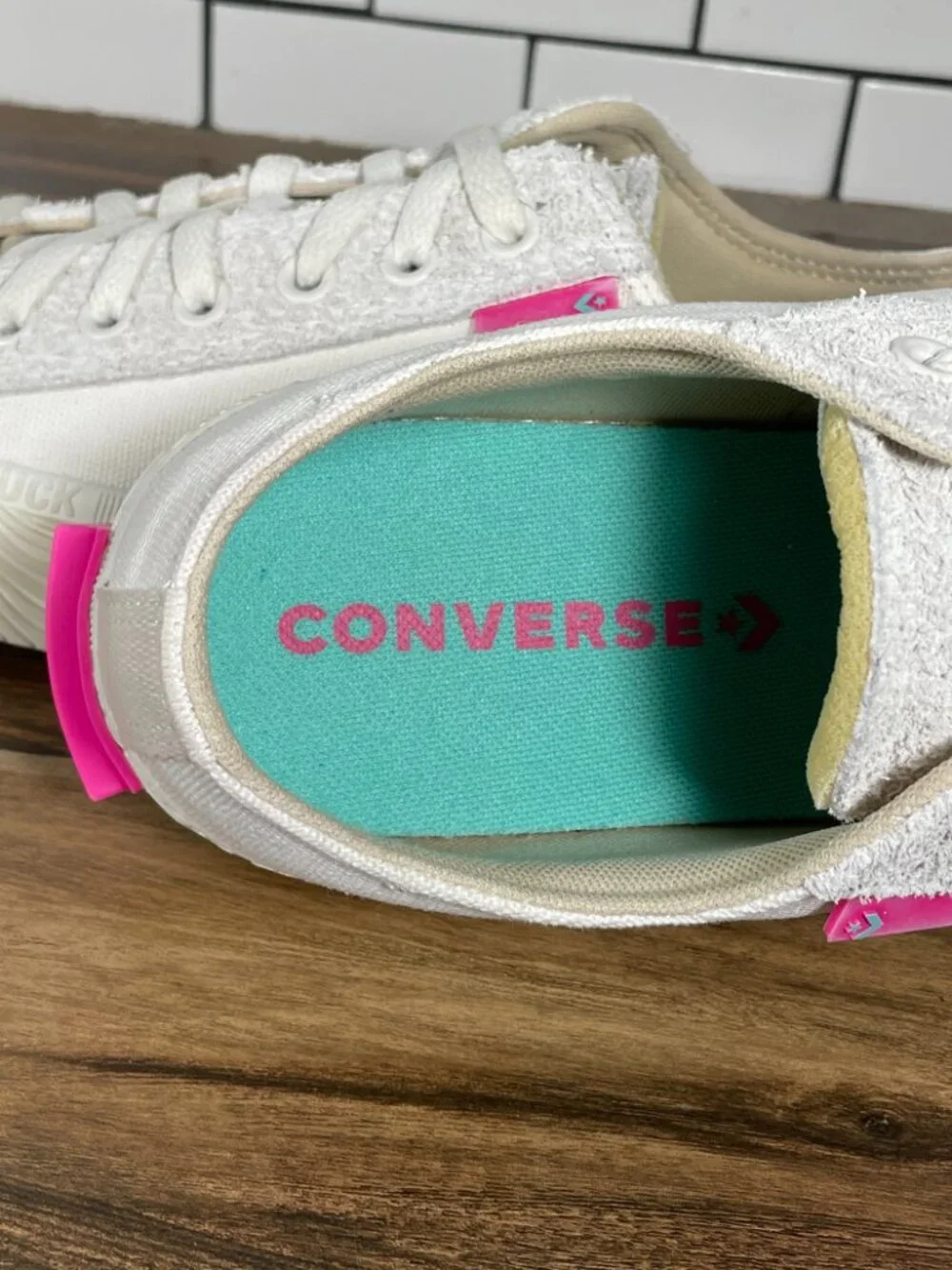 Converse Chuck Taylor All Ox Weekend Shoes Mens Size 9.5 Egret Pink Low Sneakers